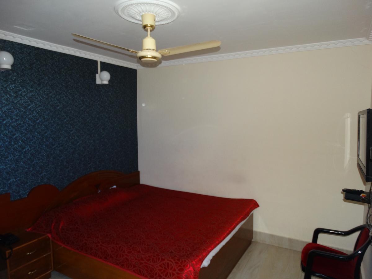 Hotel Druk Bhalukpung Exteriör bild